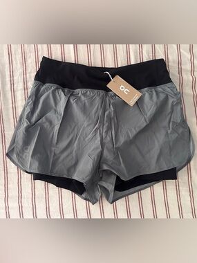 On Performance Volt Shorts Gray Black Women’s Large NWT 2-in-1 Running Shorts